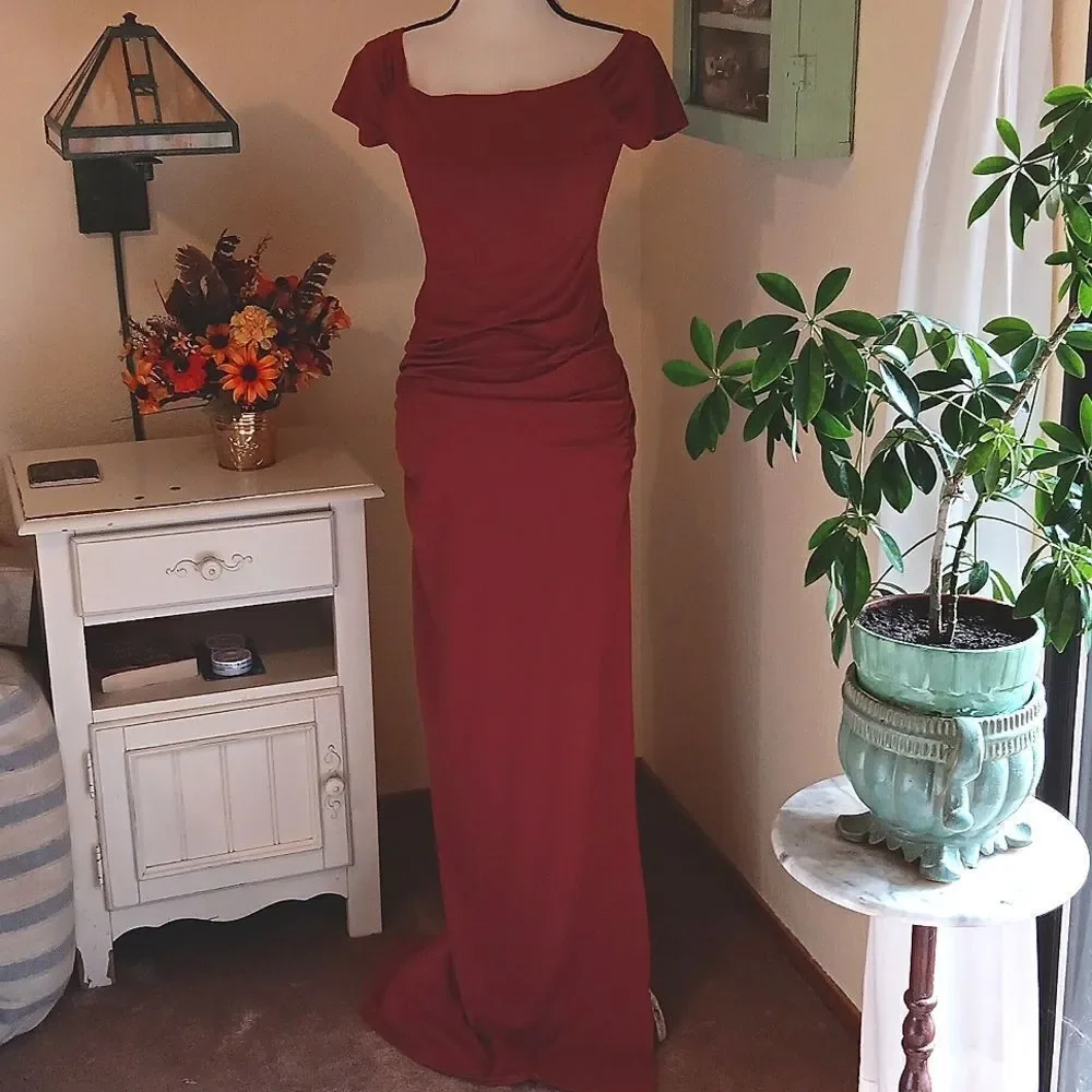 💐Host Pick 🌷🌻🌹NWT Mother Bee Maternity Maxi Dress - Picture 2 of 12
